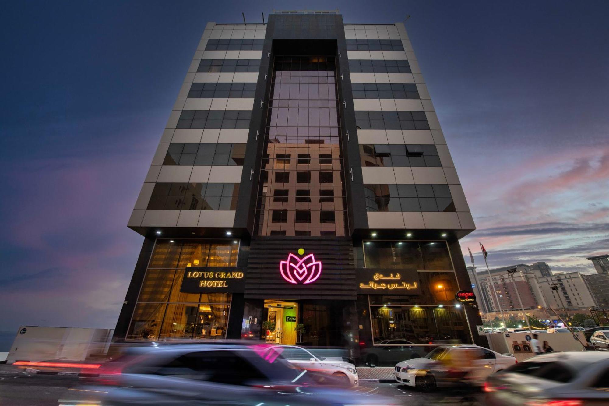 Lotus Grand Hotel Dubai Exterior foto